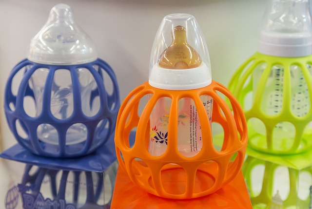 Butelki do karmienia - akcesoria dla niemowląt