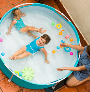 Jak wybrać basen na lato dla rodziny z dwójką dzieci