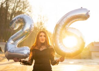 Czy osoby do 26 roku życia płacą ZUS?