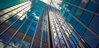 Co to jest kąt natarcia piły tarczowej?