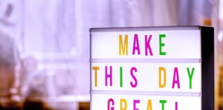 Jak zgrzać folię opalarka?