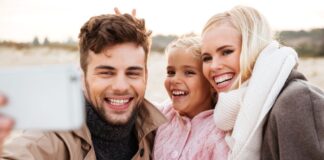 Uśmiech całej rodziny dzięki szczoteczkom sonicznym